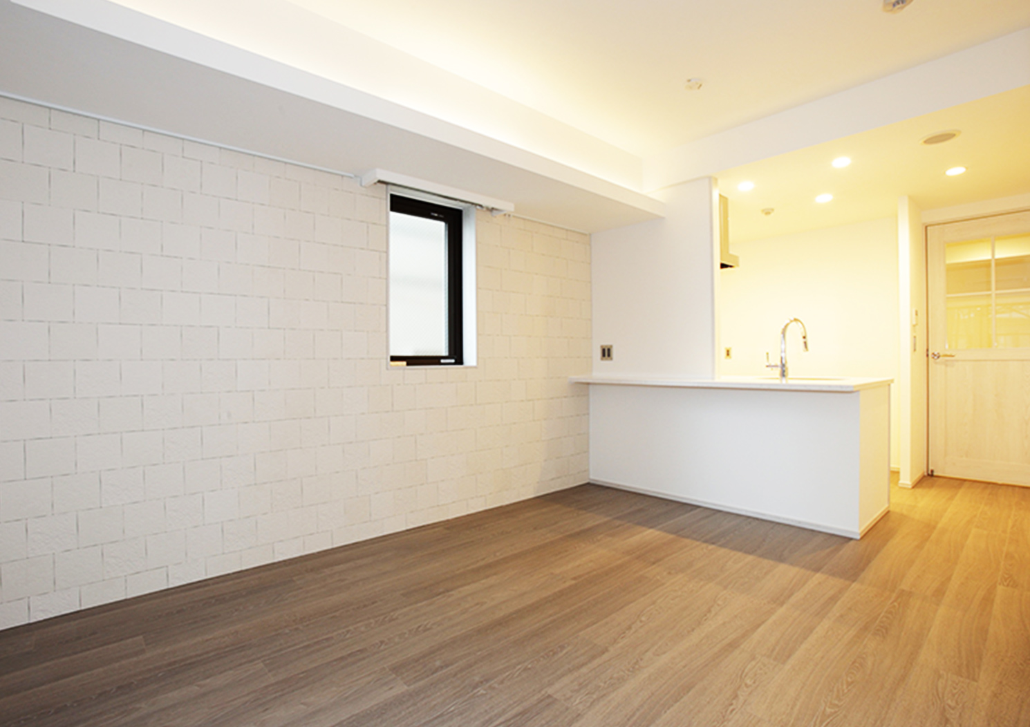 リビング・ダイニング・キッチン(403号室)