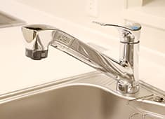 シングルレバーシャワー混合水栓