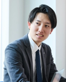 フロント営業／2022年入社K.H