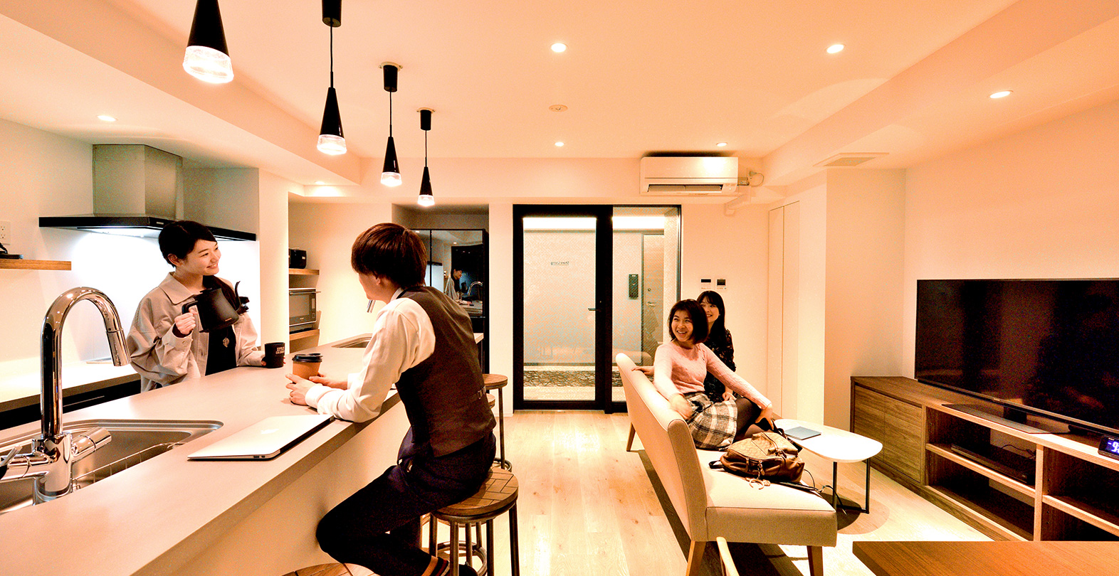 1:アート&ミュージアム