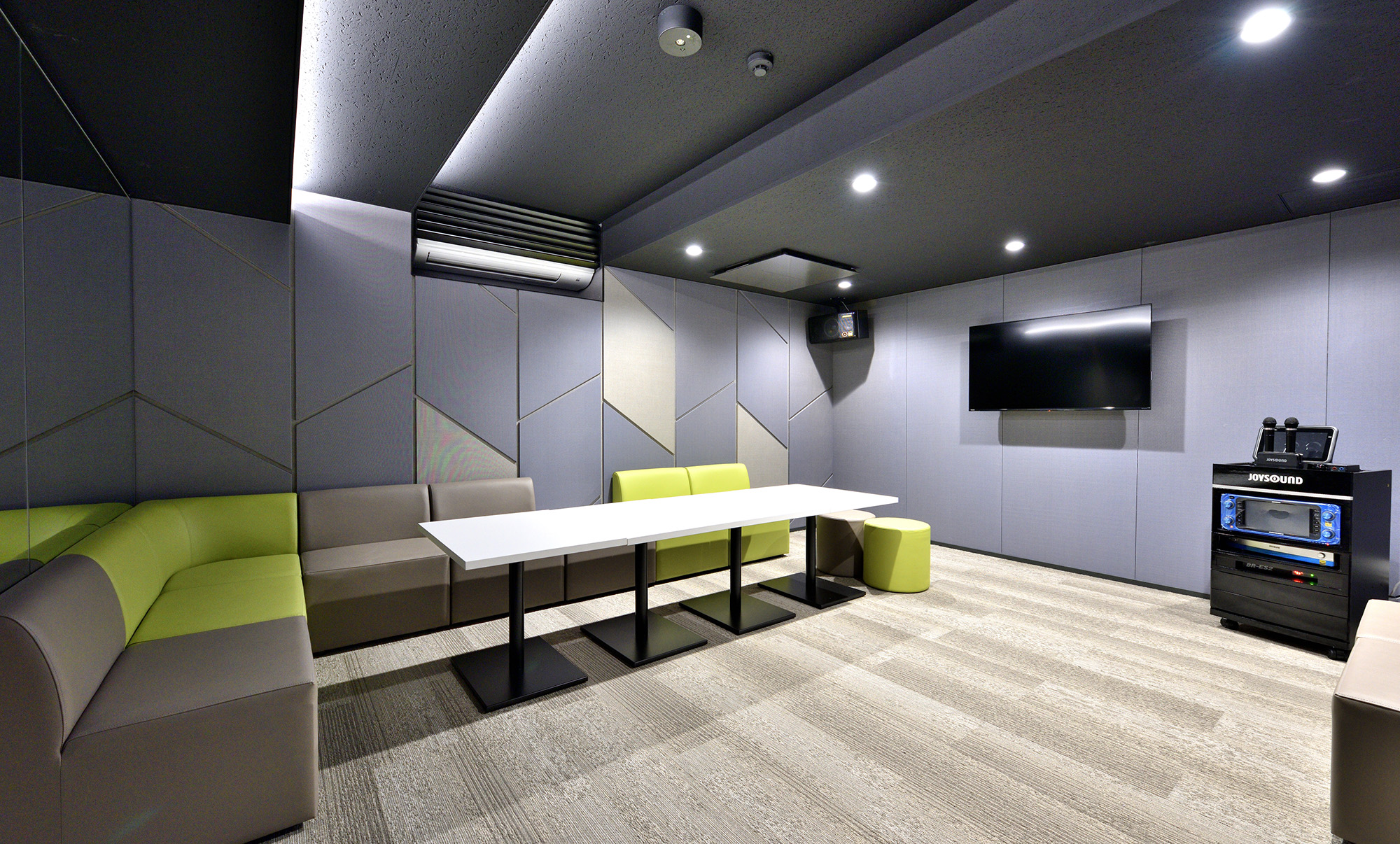 サウンドルーム