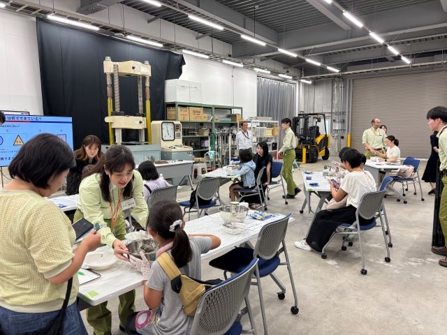 A hands-on mortar-mixing experience