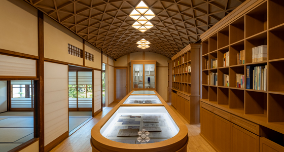 Lounge ©Shigeo Ogawa