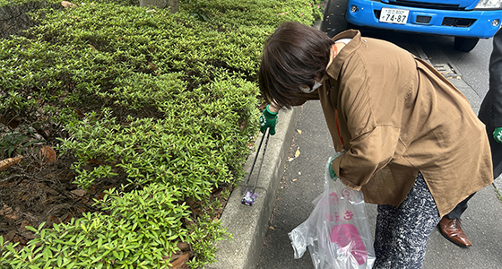 芝地区クリーンキャンペーンの様子