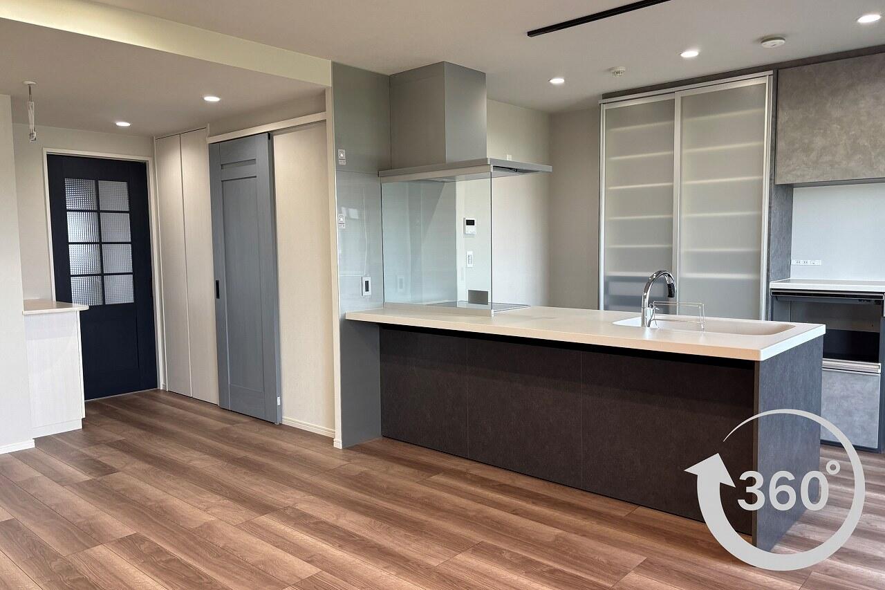 マンションリフォーム。整う住まい。キッチン背面収納。