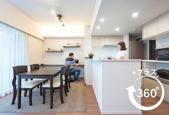 玄関土間を広げ、モダンな畳コーナーにリフォーム・リノベーションした事例。ペットに優しい床材を採用。