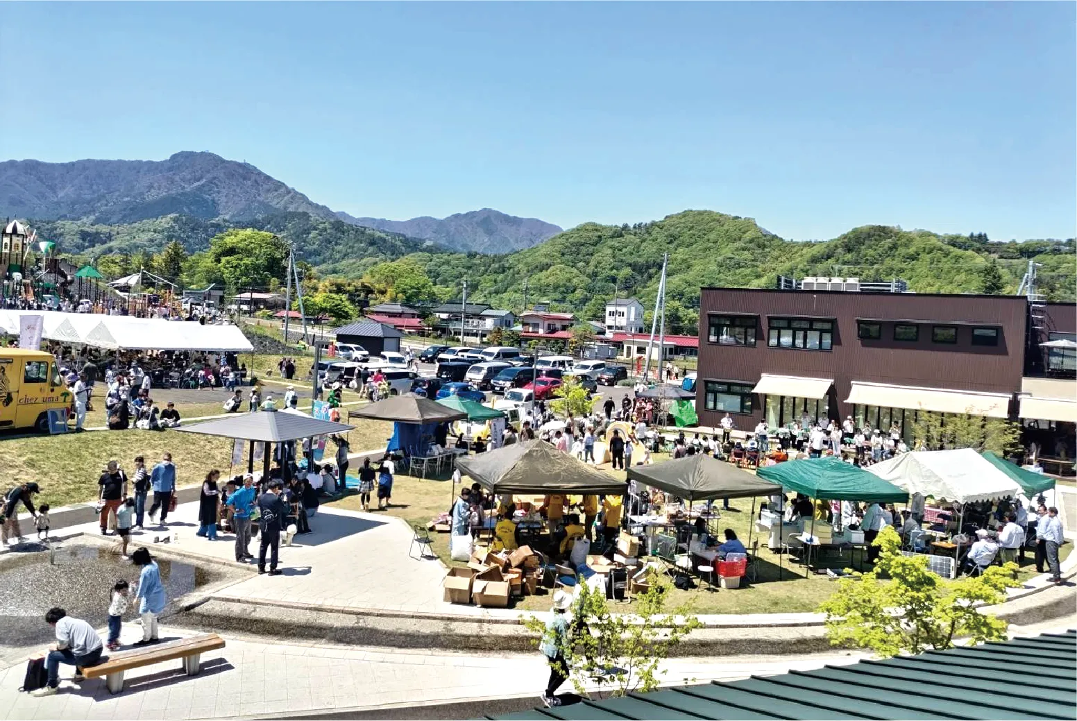 写真提供:湧水のほとりフェスタの様子(都留市)