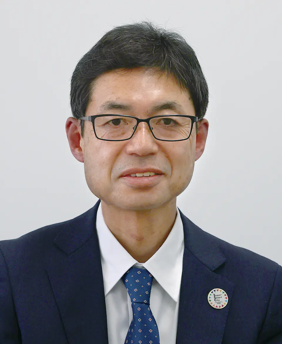 宇都宮市総合政策部長　篠崎雄司 氏