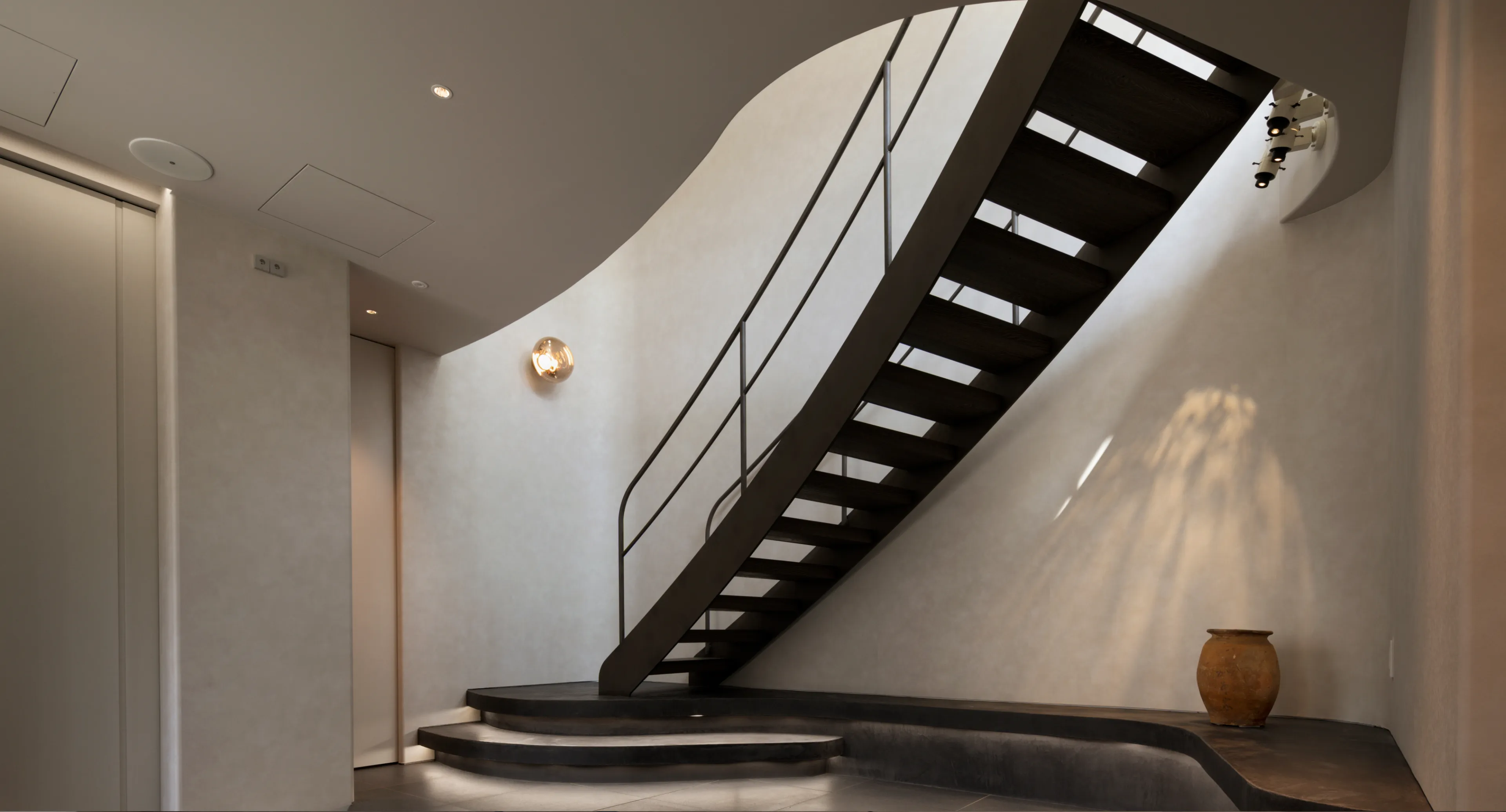 ivi house staircase