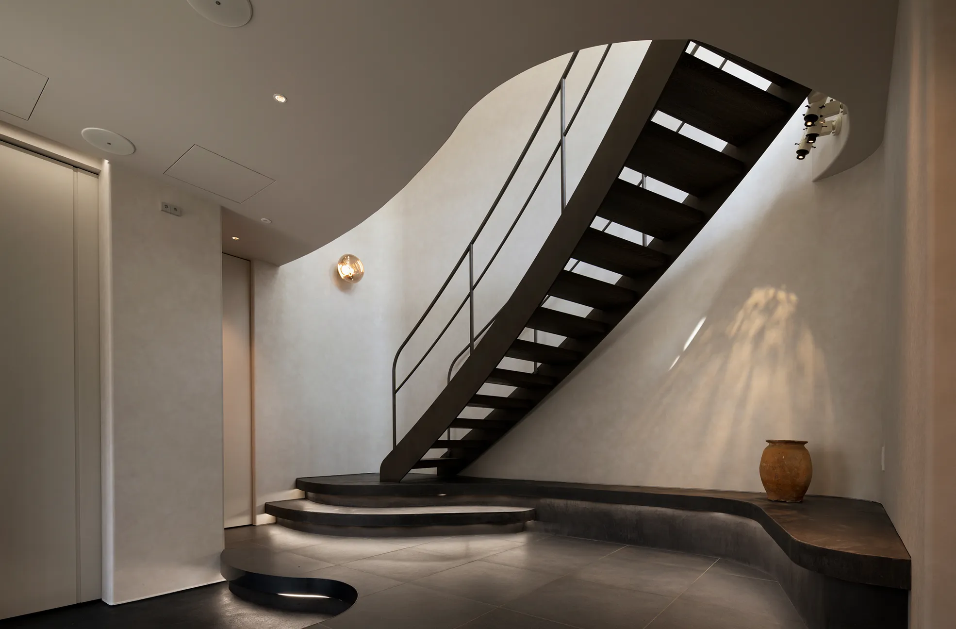 ivi house staircase