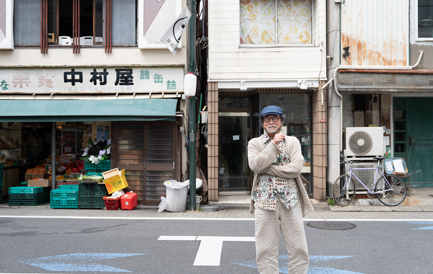 取材は三浦さんにとってなじみの深い、西荻窪で行われた