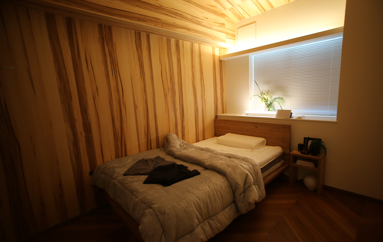 サステナブランシェ本行徳内の一室