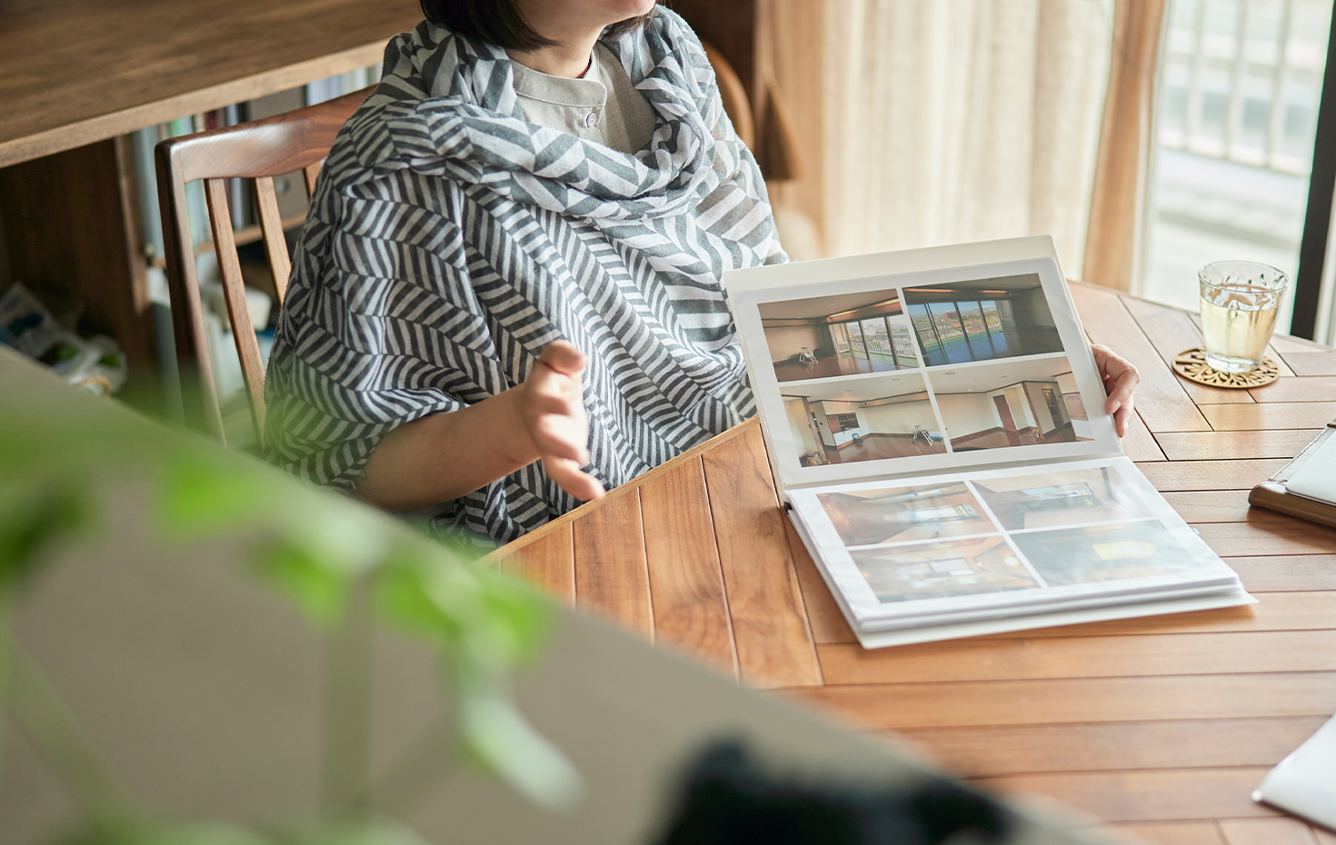 ダイニングテーブル