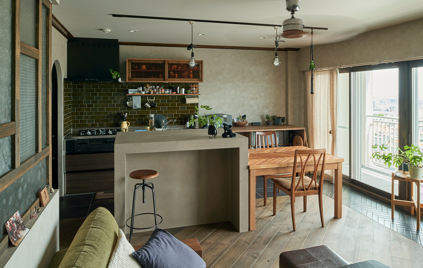 ダイニングチェア