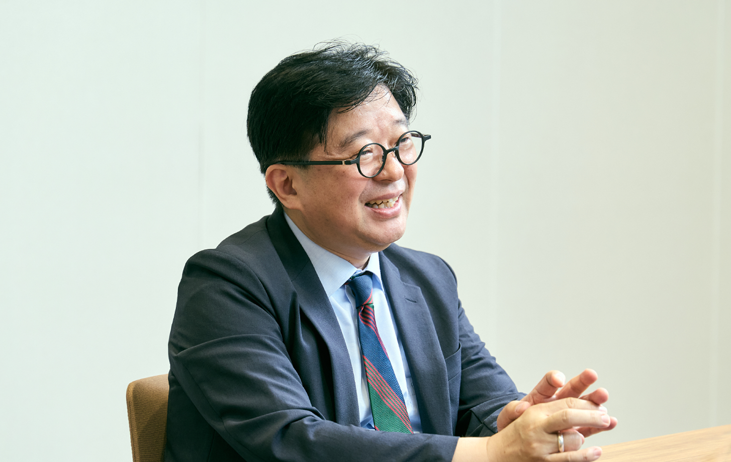 金明中さんプロフィール