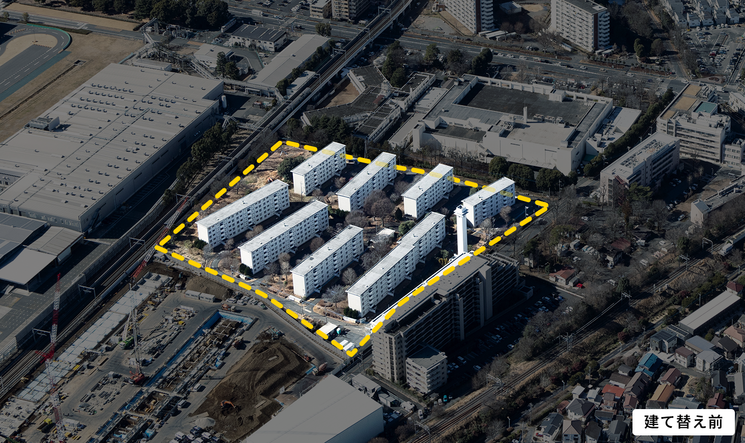 1971年５月に竣工した小川住宅。現在、容積率は70％から180％へと緩和され、2027年10月に新マンションが竣工予定だ