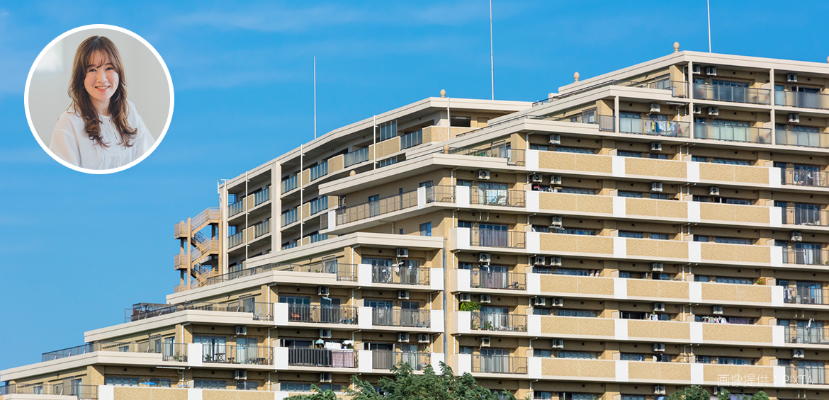 道路沿いののマンション
