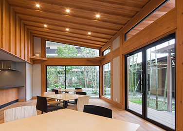 「センチュリーシティ王子」との共用部であるパーティールーム。