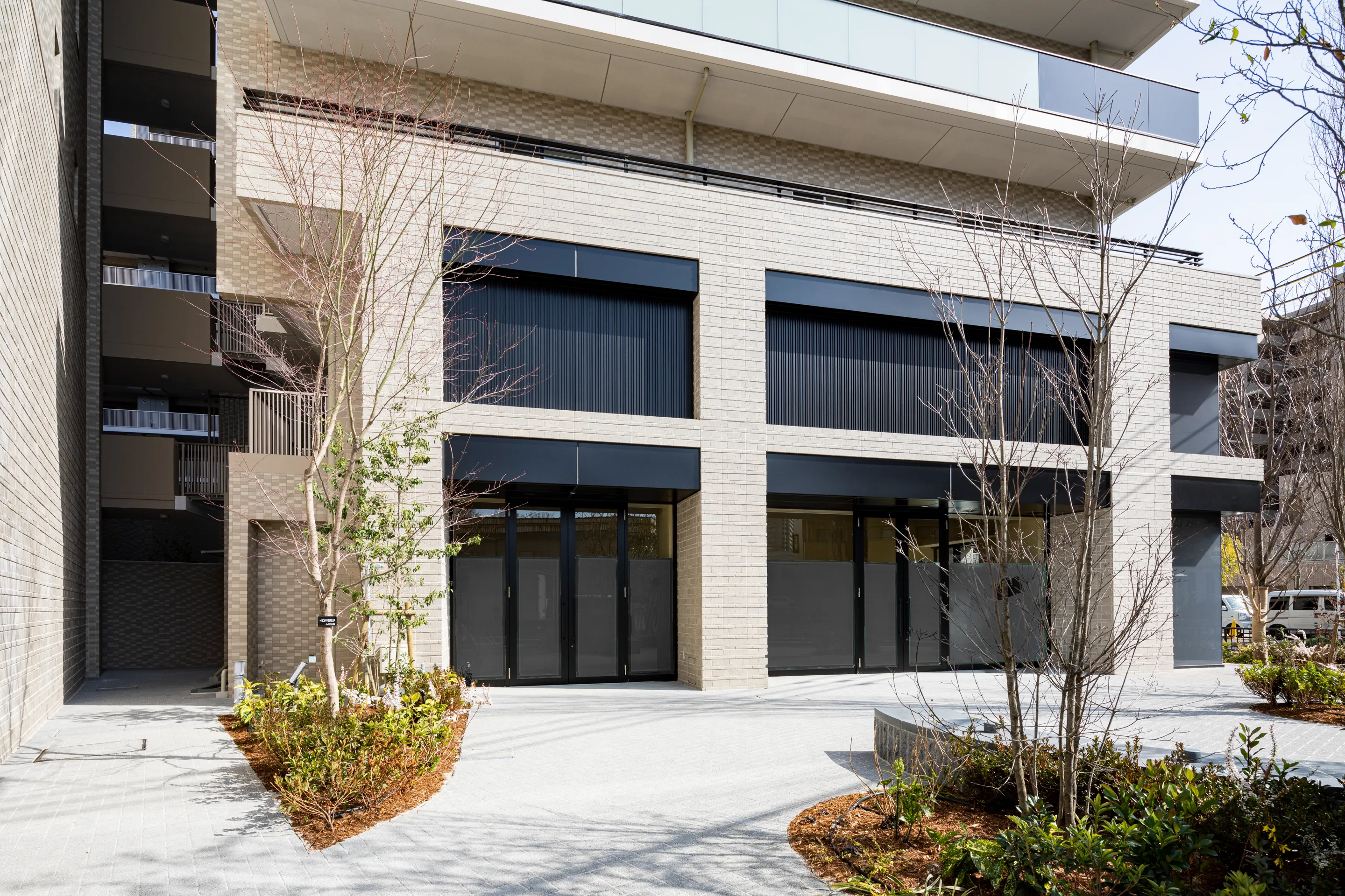 東街区 外構・店舗外観